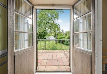 Traumhaftes Grundstück (ca. 780 m²) mit Altbestand (EFH) in Großhadern!