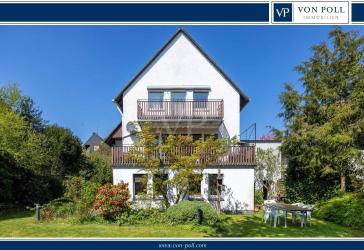 Freistehendes Einfamilienhaus mit Einliegerwohnung