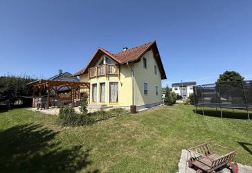 Vorschaubild Einfamilienhaus