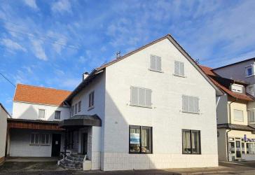 Wohn- und Geschäftshaus mit großem Garten im Herzen von Mössingen