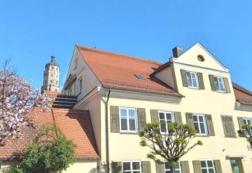 Attraktive, helle, große Gewerbeeinheit mitten in der Stadt