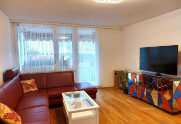 Großzügige 3 Zimmerwohnung im 6. Stock in Ottobrunn