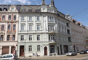 *Preissturz* Dachgeschosswohnung mit Einbauküche