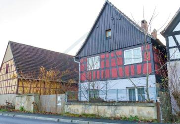 EFH mit riesigem 2.522m² Grundstück, Nebengelass & viel Ausbaupotenzial