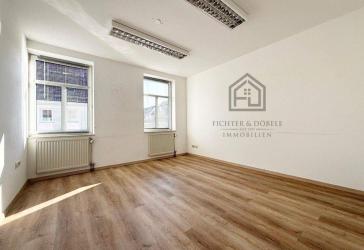 F&D | Top-Lage & Top-Sichtbarkeit - Büro-/Praxisfläche im Zentrum