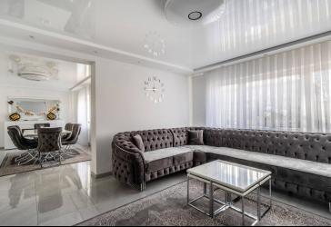 Große renovierte Wohnung in City Lage von Singen