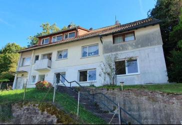 Provisionsfreies 3-Fam-Haus an privat oder auch Bauinvestoren in Neuenbürg