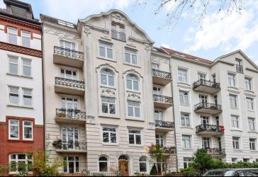 Jugendstilwohnung mit großem Privatgarten