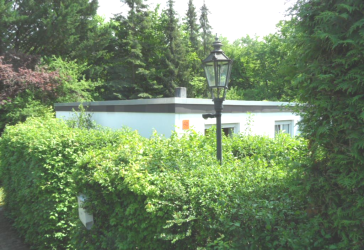 Großzügiger Bungalow mit Einliegerwohnung und einer Garage