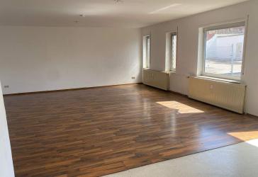 Völklingen-Innenstadt! Büro/Praxisräume: großzügige Räume mit vielseitigen Nutzungsmöglichkeiten