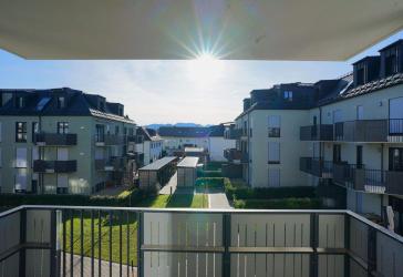 Provisionsfrei. Sonnige und moderne 3 Zi.- Wohnung als Kapitalanlage in Traunstein.