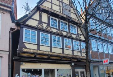 Historisches Wohn- und Geschäftshaus mit Potenzial in 1-A Lage von Celle