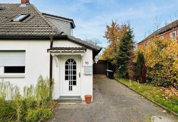 Charmante Doppelhaushälfte in zentraler Lage - Ihr neues Zuhause in Dorsten!