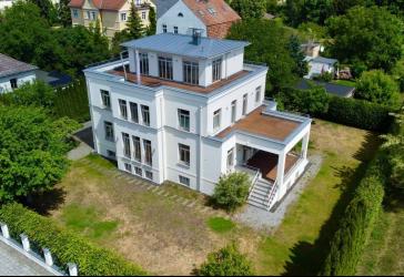 Vorschaubild Villa