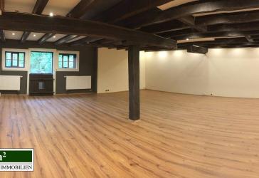 Gewerbeimmobilie über 3 Etagen - auch TEILFLÄCHEN AB 500,- € ZU MIETEN!
