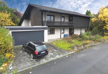 Lichtdurchflutetes Einfamilienhaus in idyllischer Ortsrandlage von Ahnatal-Weimar