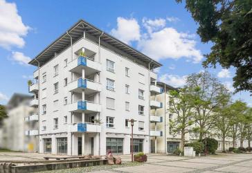 Preisanpassung! Helle und gut geschnittene 1-Zimmer-Wohnung mit Balkon in guter Lage von Freital