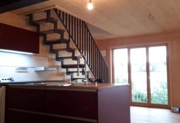Moderne Maisonettewohnung in ökologischem Holzhaus, in der Nähe des Karlsfelder Sees