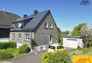 Ihr Familiennest in ruhiger Lage - Doppelhaushälfte mit Charme und Gestaltungsspielraum