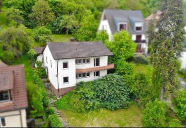 Platz für Ihre Familie und Ihre Ideen - Einfamilienhaus mit großem Garten