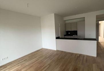 4 Zimmer mit großem Südbalkon