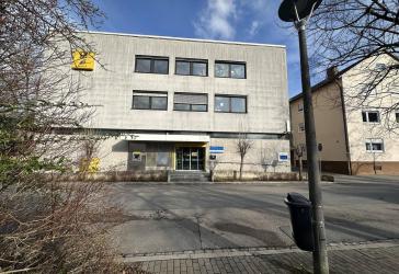 Gewerbefläche - ca. 170m² (bis 305?m² erweiterbar) in Innenstadtlage Neustadt/Aisch, mit Parkplätzen