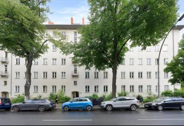 AKTION! Vermietete Eigentumswohnung auf Erbpachtgrundstück in Berlin-Friedenau