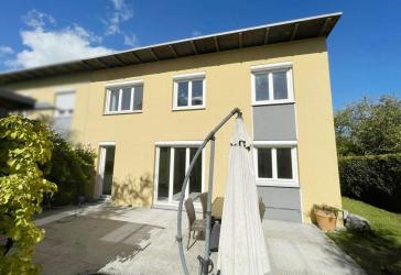 Reiheneckhaus mit Carport in Ulm/Wiblingen