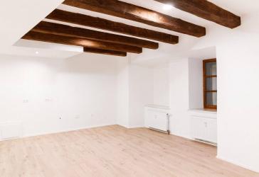 Drei Wohnungen, viele Möglichkeiten - Altstadtflair mit Investitionscharme