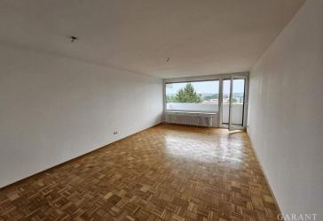 Stilvolle 3 Zimmer-Wohnung mit Weitblick bis zu den Alpen