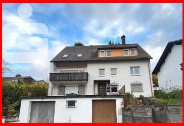 Neustadt a.d. Aisch - leerstehendes Zweifamilienwohnhaus mit zwei Garagen