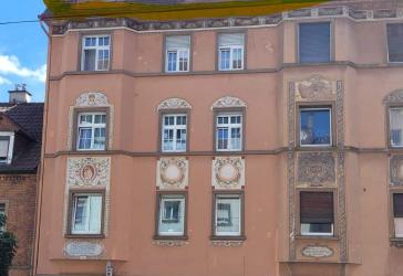 Heller Altbau im Dachgeschoss