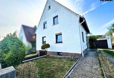 Einfamilienhaus mit Garten, Terrasse & Garage - Ebersdorf bei Coburg.