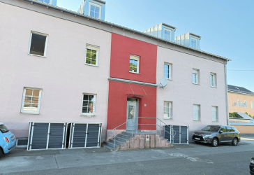 Attraktive und großzügig geschnittene 3-Zimmer-Wohnung in Baar-Ebenhausen mit Potenzial zur 4-Zimmer-Aufteilung!