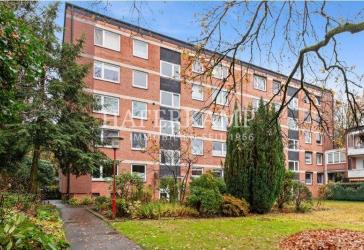 Charmante drei Zimmer-Wohnung mit Balkon auf Erbpacht