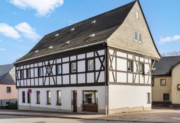 Vorschaubild Mehrfamilienhaus