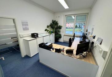 Moderne Gewerbefläche in Kemmern – ca. 100 m² mit Gestaltungsspielraum ab April 2026 verfügbar