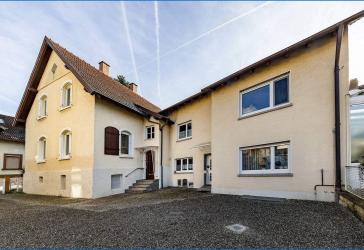 Zwei Häuser mit großz. Grundstück im Herzen von Singen- Ideal auch als Mehrgenerationenhaus!