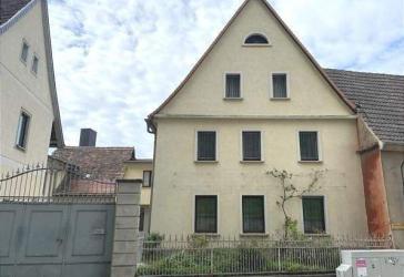Schönes Haus mit Garten in Bad Bibra