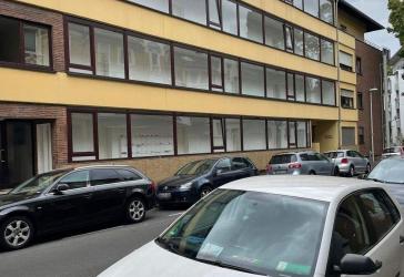 Kompaktes, möbliertes und vermietetes Apartment