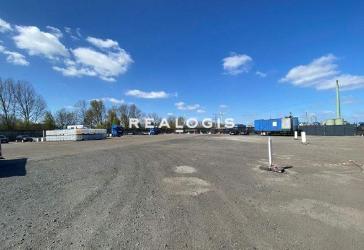 ca. 6.500 m² große, schwerlastfähige Freifläche - teilbar