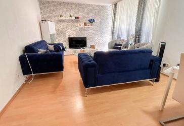 2-Zimmer Hochparterre-Wohnung mit Balkon in Coburg zu verkaufen!