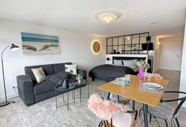 Stilvolles Appartement nahe Strand und Zentrum