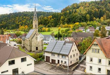 Ideal für Mehrgenerationenwohnen: Fortlaufend modernisiertes Bauernhaus mit ELW & Ausbaupotenzial