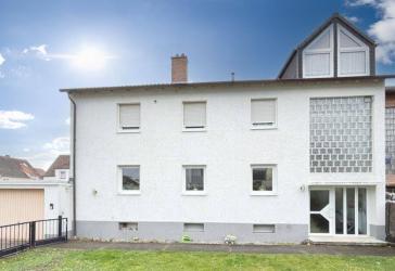Gepflegtes Mehrfamilienhaus in Haßloch - Ideal für Kapitalanleger oder Eigennutzer