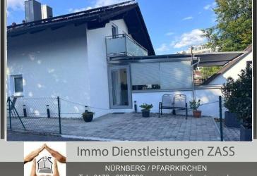 Kompl. renoviertes Wohnhaus mit Einliegerwohnung und 17 kWp PV-Anlage