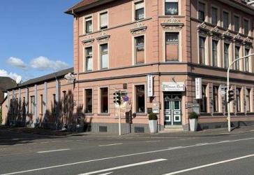 Saniertes Mehrfamilienhaus mit etablierter Gastronomie in Solingen-Ohligs