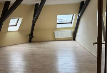 Attraktive Eigentumswohnung Dachgeschosswohnung in Lengenfeld – Kapitalanlage oder Eigennutzung