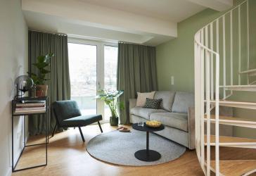 2-Zimmer Maisonette Apartment für 1250€ Warm - vollmöbliert mit Gym & Workspace