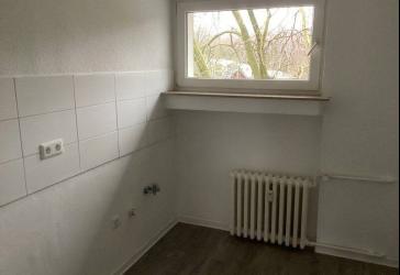 Neue Wohnung, neues Glück! Großzügige 4-Zi.-Wohnung